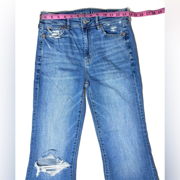 American Eagle Women's Super Hi-Rise Flare Jeans Size- 4 Regular - Picture 3 of 10